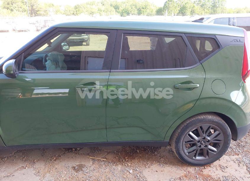 Photo 14 of 2021 Kia Soul EX (VIN KNDJ33AU6M7127928)