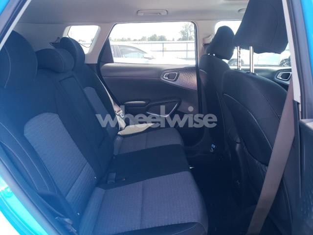 Photo 12 of 2024 KIA SOUL EX (VIN KNDJ33AUXR7218319)