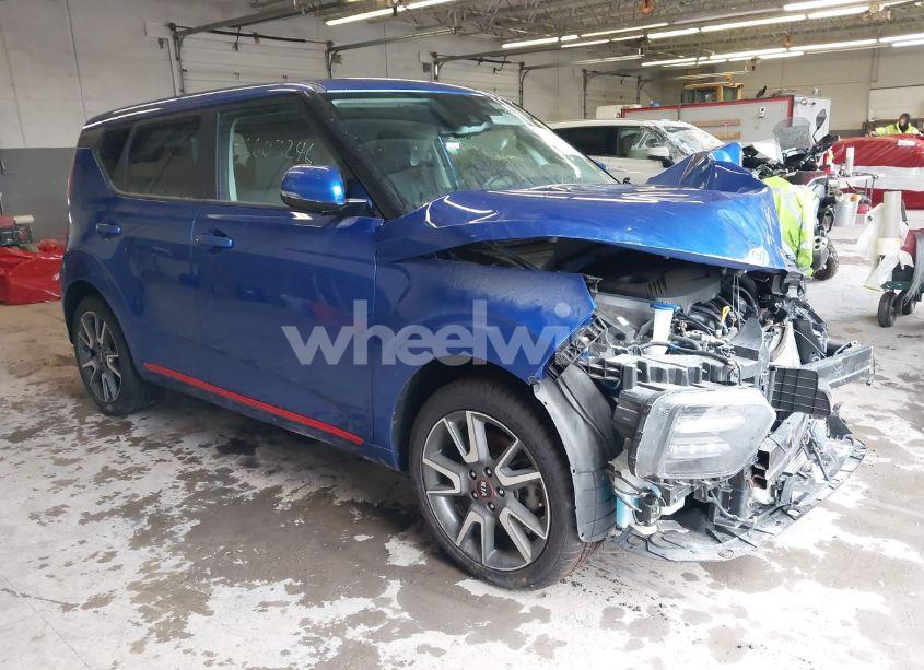 2021 Kia Soul TURBO (VIN KNDJ53AF2M7738986) main photo