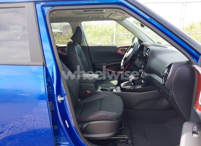 Photo 5 of 2023 Kia Soul GT-LINE (VIN KNDJ53AU0P7197262)