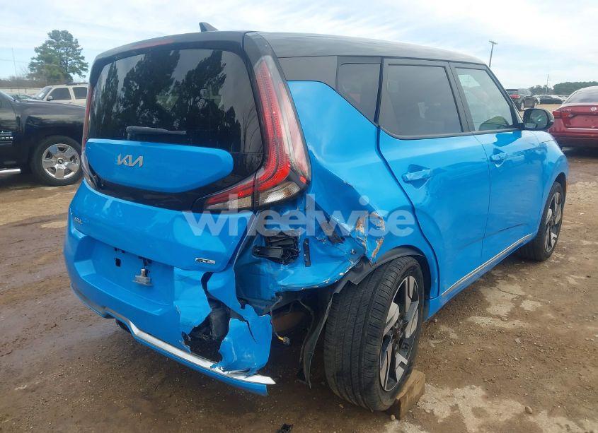Photo 6 of 2023 Kia Soul GT-LINE (VIN KNDJ53AU7P7193970)