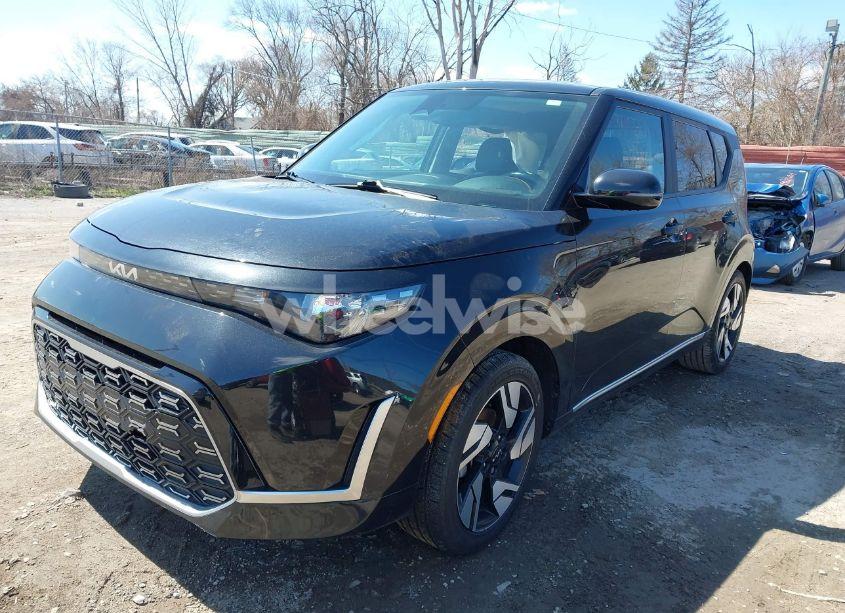 Photo 2 of 2023 Kia Soul GT-LINE (VIN KNDJ53AU9P7856794)