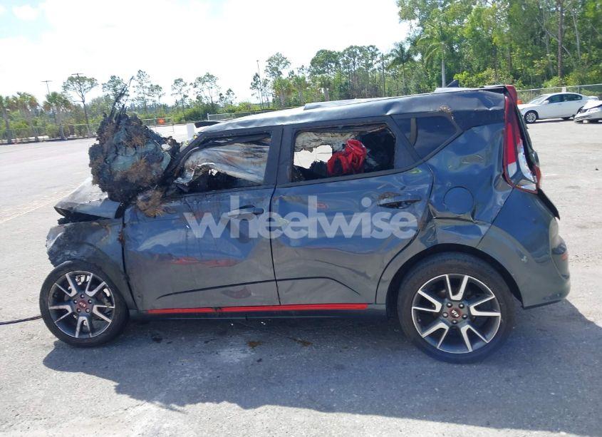 Photo 14 of 2020 Kia Soul GT-LINE (VIN KNDJ63AU4L7000830)