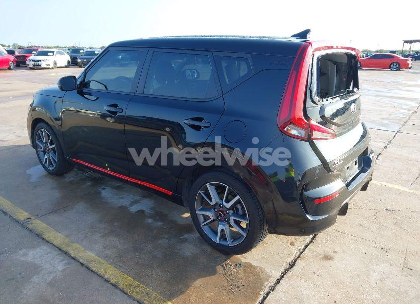 Photo 3 of 2020 Kia Soul GT-LINE (VIN KNDJ63AU9L7033435)