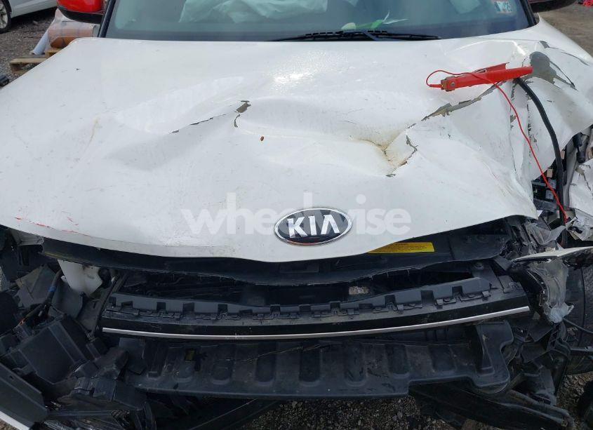 Photo 10 of 2020 Kia Soul GT-LINE (VIN KNDJ63AU9L7057430)