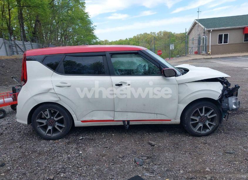 Photo 13 of 2020 Kia Soul GT-LINE (VIN KNDJ63AU9L7057430)