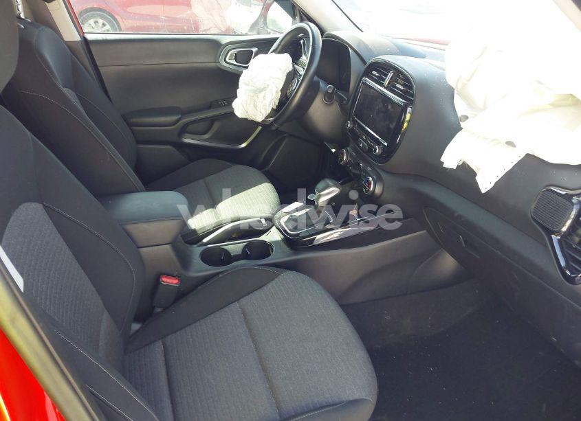 Photo 5 of 2022 Kia Soul GT-LINE (VIN KNDJ63AUXN7156101)
