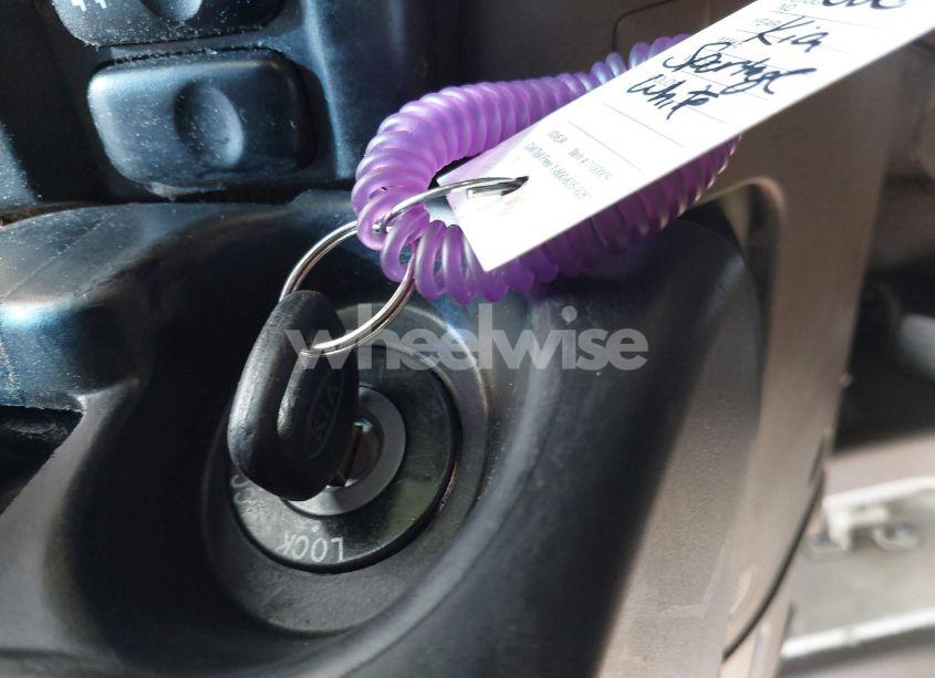 Photo 11 of 2002 Kia Sportage (VIN KNDJA723525148118)