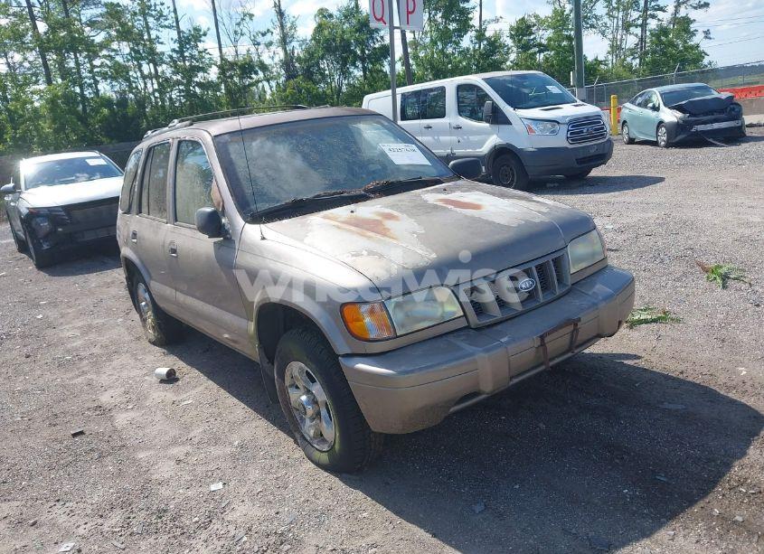 2002 Kia Sportage (VIN KNDJB723525120932) main photo