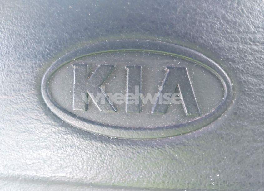 Photo 12 of 2002 Kia Sportage (VIN KNDJB723525162145)