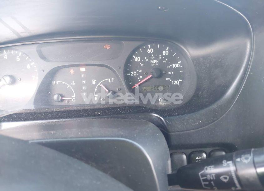 Photo 7 of 2002 Kia Sportage (VIN KNDJB723525162145)