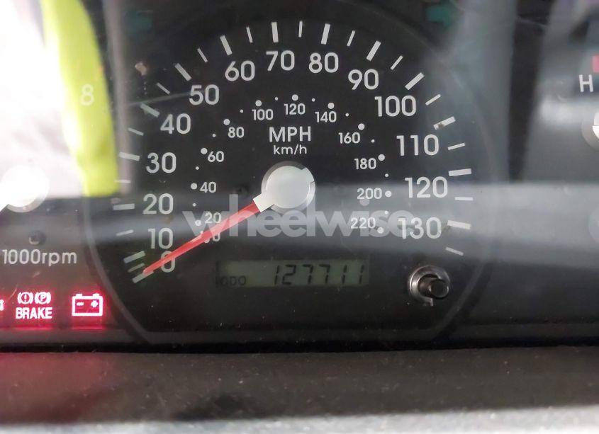 Photo 7 of 2003 Kia Sorento EX/LX (VIN KNDJC733035036188)