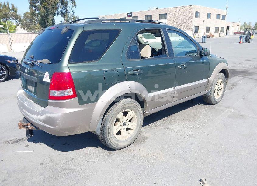 Photo 4 of 2003 Kia Sorento EX/LX (VIN KNDJC733135050990)