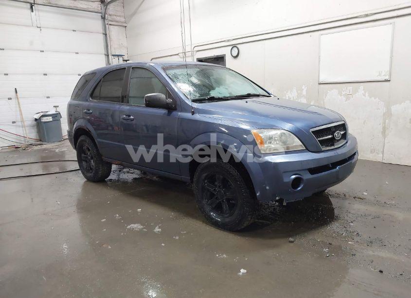 2003 Kia Sorento EX/LX (VIN KNDJC733935175090) main photo