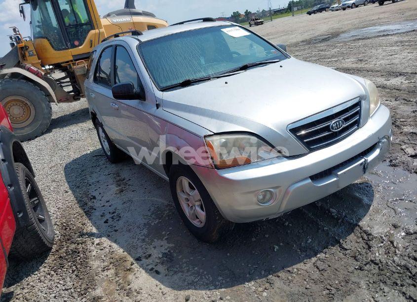 2008 Kia Sorento LX (VIN KNDJC735485810791) main photo