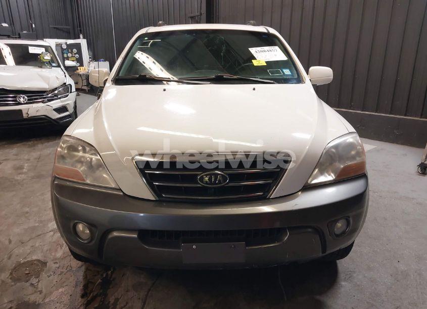 Photo 12 of 2008 Kia Sorento EX (VIN KNDJC736385770373)