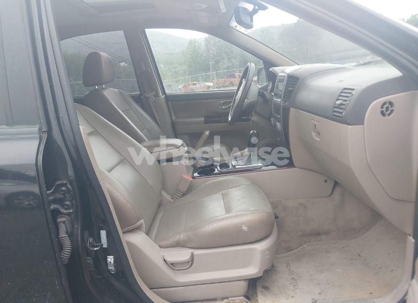 Photo 5 of 2007 Kia Sorento EX (VIN KNDJC736575676848)