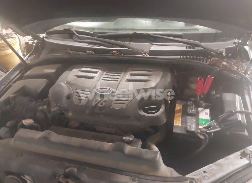 Photo 10 of 2008 Kia Sorento LX (VIN KNDJD735385761211)