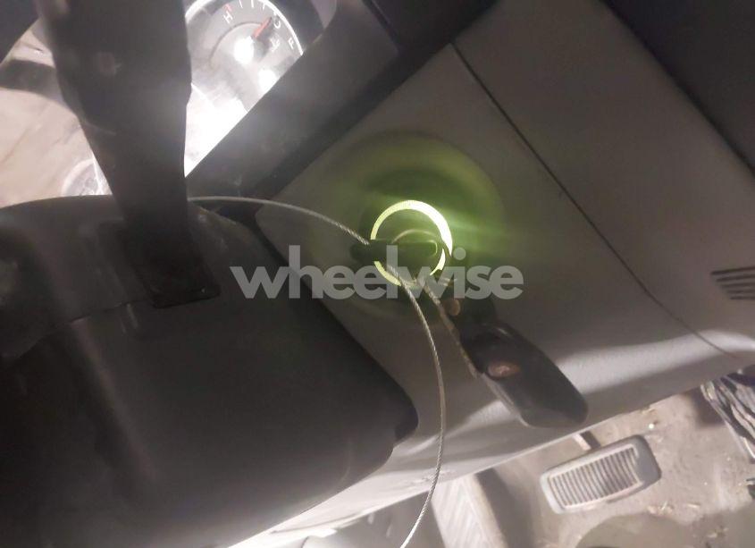 Photo 11 of 2008 Kia Sorento LX (VIN KNDJD735385761211)