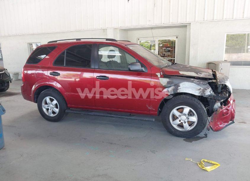 Photo 13 of 2008 Kia Sorento LX (VIN KNDJD735685803127)