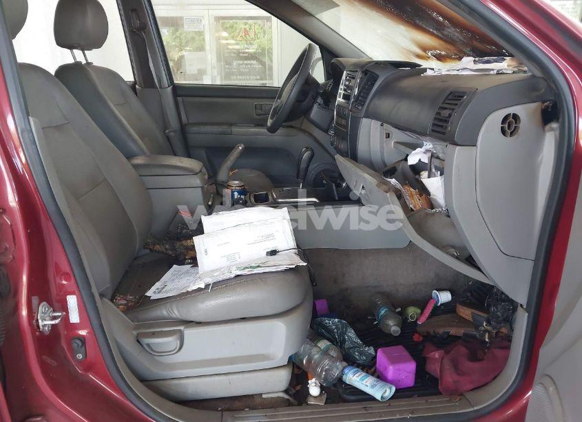 Photo 5 of 2008 Kia Sorento LX (VIN KNDJD735685803127)