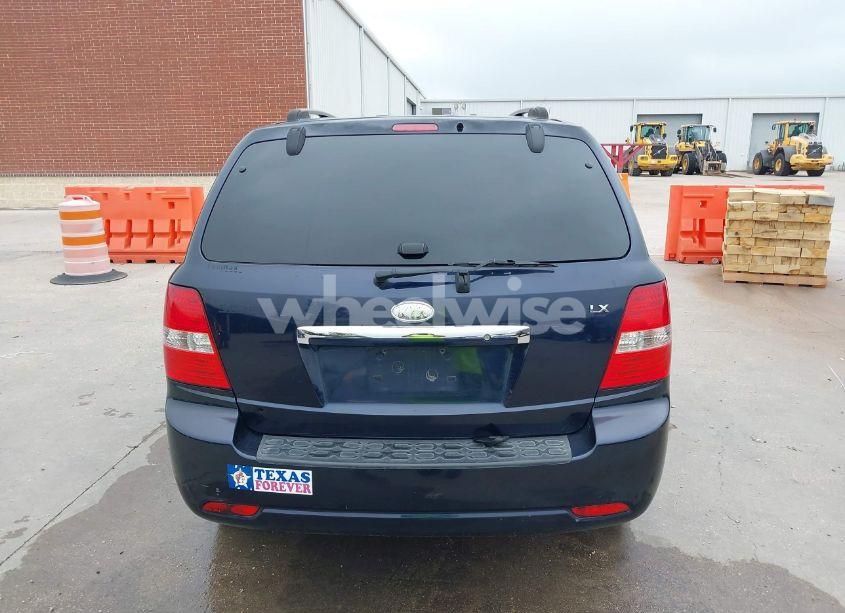 Photo 16 of 2008 Kia Sorento LX (VIN KNDJD735885794804)