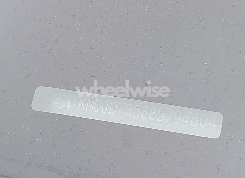 Photo 17 of 2008 Kia Sorento LX (VIN KNDJD735885794804)