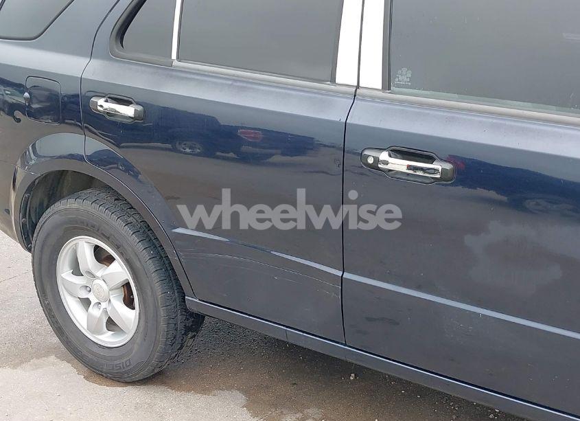 Photo 6 of 2008 Kia Sorento LX (VIN KNDJD735885794804)