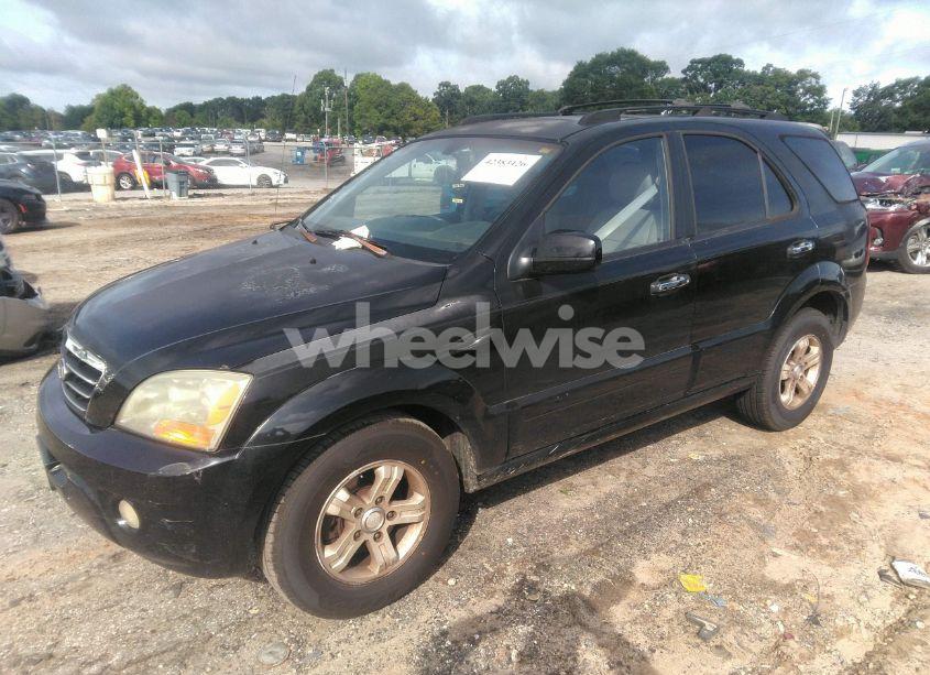 Photo 2 of 2007 Kia Sorento EX (VIN KNDJD736575665717)
