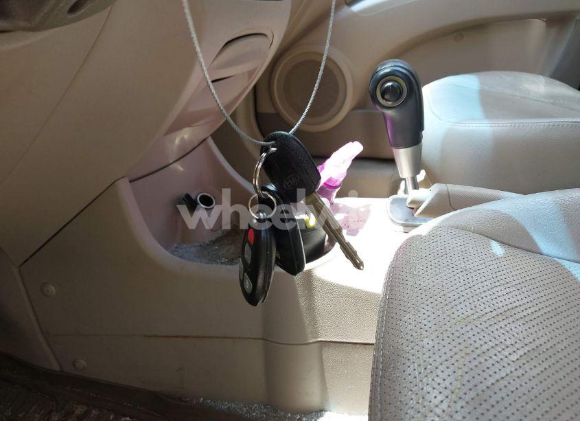 Photo 11 of 2007 Kia Sportage EX V6 (VIN KNDJE723177377993)