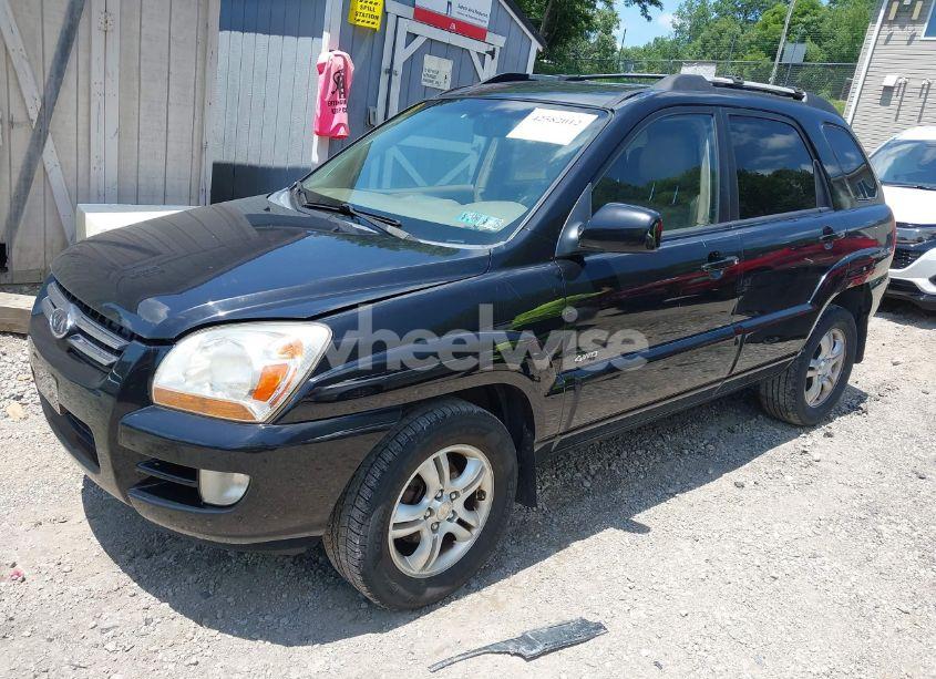 Photo 2 of 2007 Kia Sportage EX V6 (VIN KNDJE723177377993)