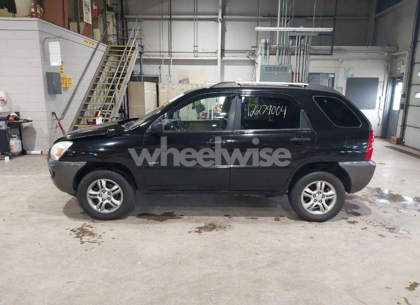 Photo 14 of 2007 Kia Sportage LX V6 (VIN KNDJE723177439778)