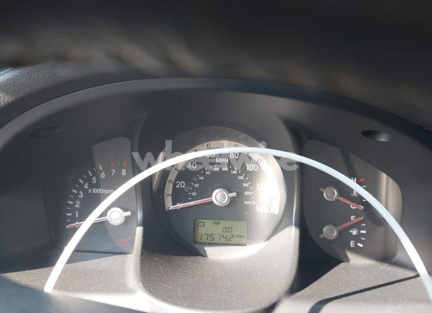 Photo 7 of 2005 Kia Sportage EX V6/LX V6 (VIN KNDJE723757063391)