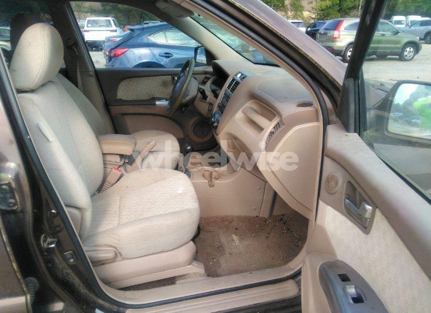 Photo 5 of 2007 Kia Sportage LX V6 (VIN KNDJE723777442880)