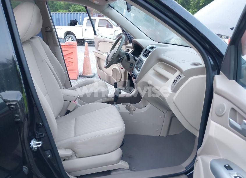 Photo 5 of 2009 Kia Sportage LX V6 (VIN KNDJE723797555375)