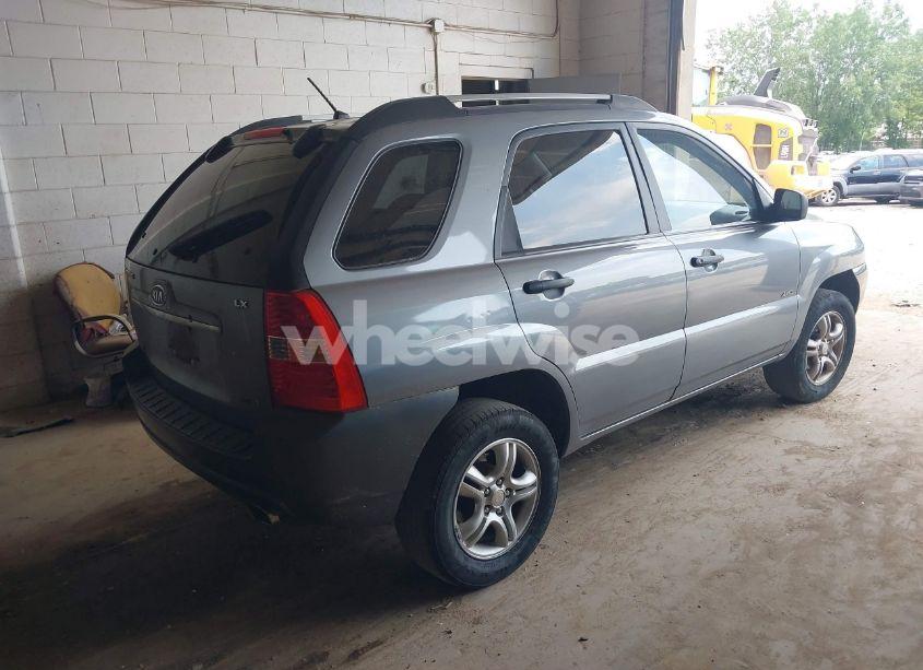 Photo 4 of 2008 Kia Sportage LX V6 (VIN KNDJE723887453288)