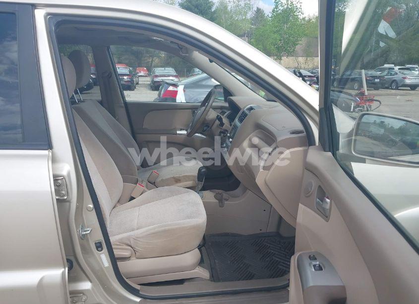 Photo 5 of 2009 Kia Sportage EX V6 (VIN KNDJE723897625045)