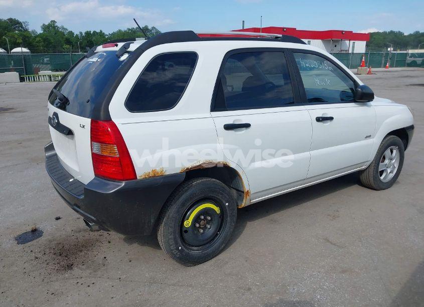 Photo 4 of 2006 Kia Sportage LX (VIN KNDJE724167185609)