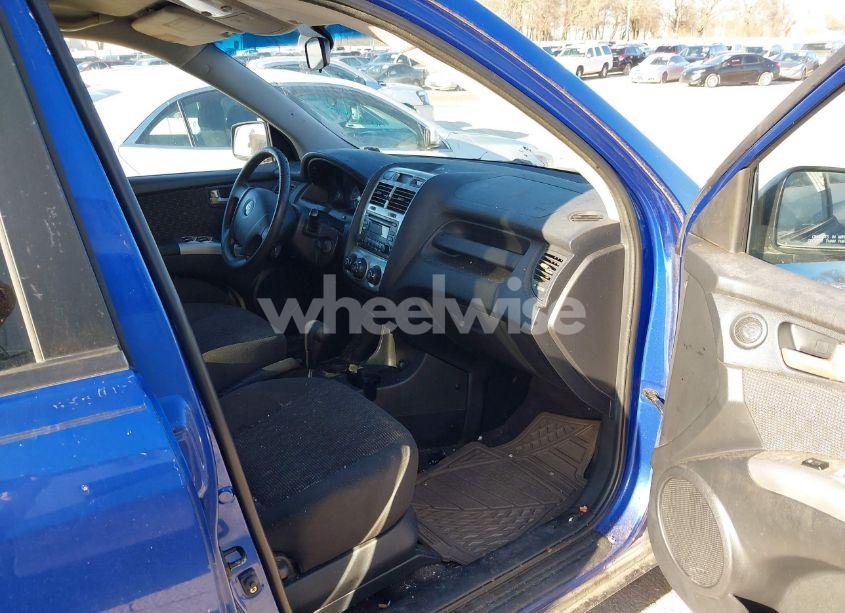 Photo 5 of 2005 Kia Sportage EX V6/LX V6 (VIN KNDJF723157097517)