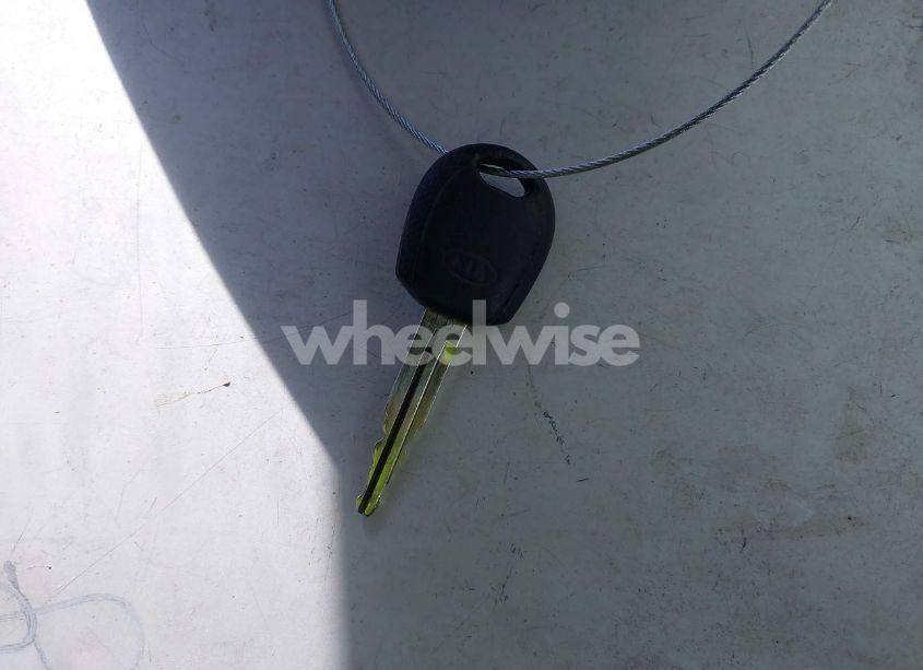 Photo 11 of 2006 Kia Sportage EX V6/LX V6 (VIN KNDJF723567155775)