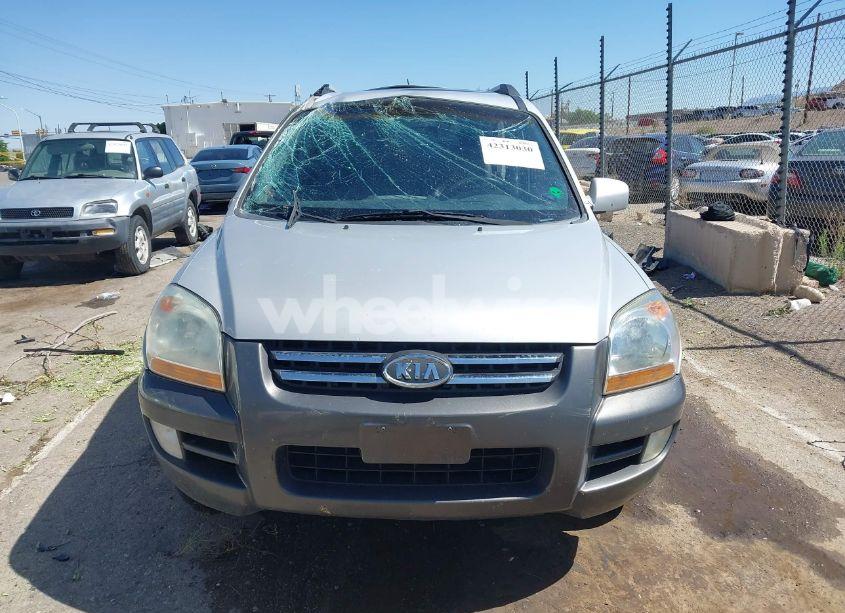 Photo 12 of 2006 Kia Sportage EX V6/LX V6 (VIN KNDJF723567155775)