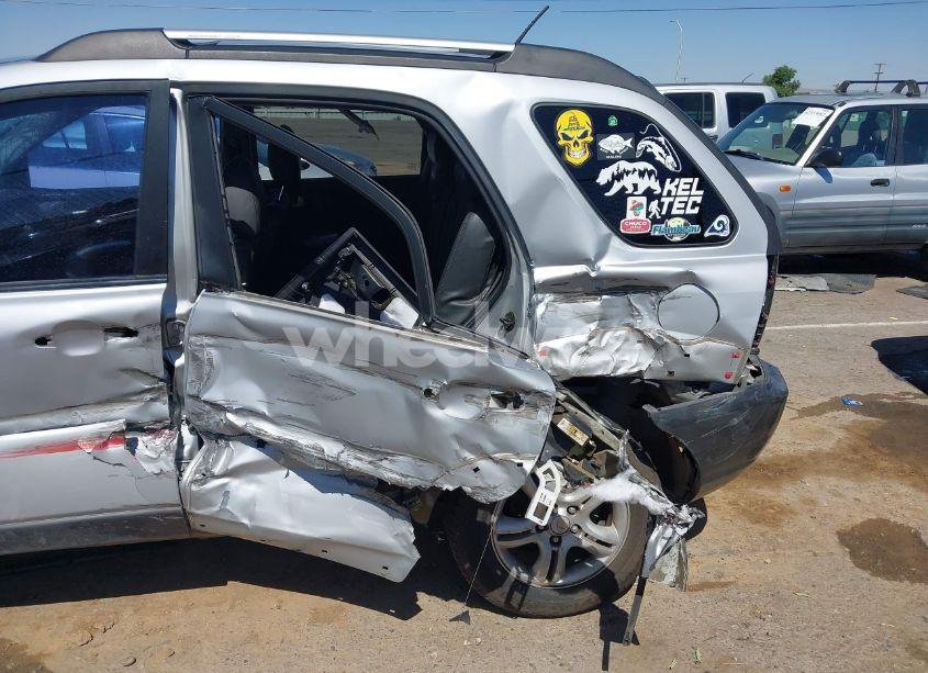 Photo 6 of 2006 Kia Sportage EX V6/LX V6 (VIN KNDJF723567155775)