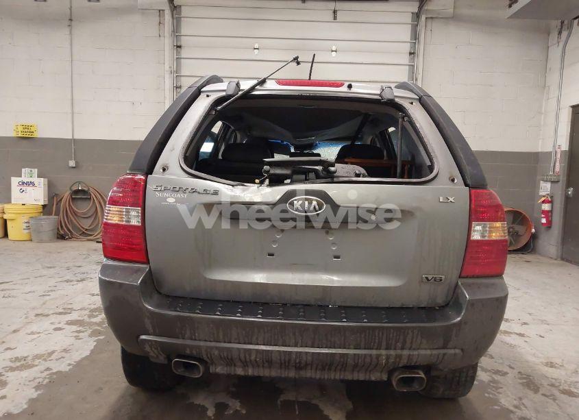 Photo 14 of 2006 Kia Sportage EX V6/LX V6 (VIN KNDJF723X67263034)