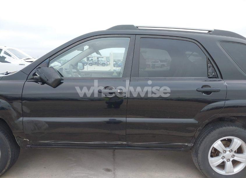 Photo 14 of 2009 Kia Sportage LX (VIN KNDJF724097556986)