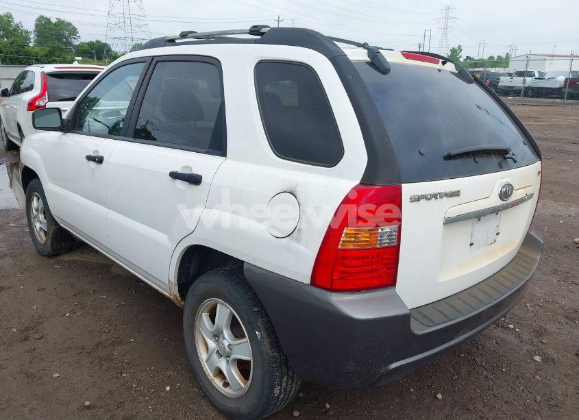 Photo 3 of 2008 Kia Sportage LX (VIN KNDJF724187480564)