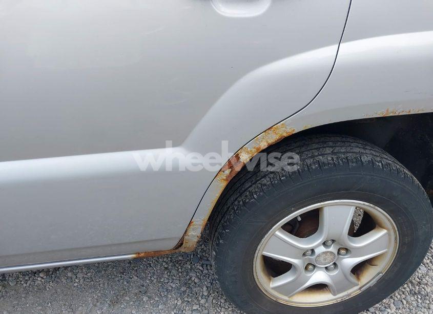 Photo 12 of 2008 Kia Sportage LX (VIN KNDJF724187540553)