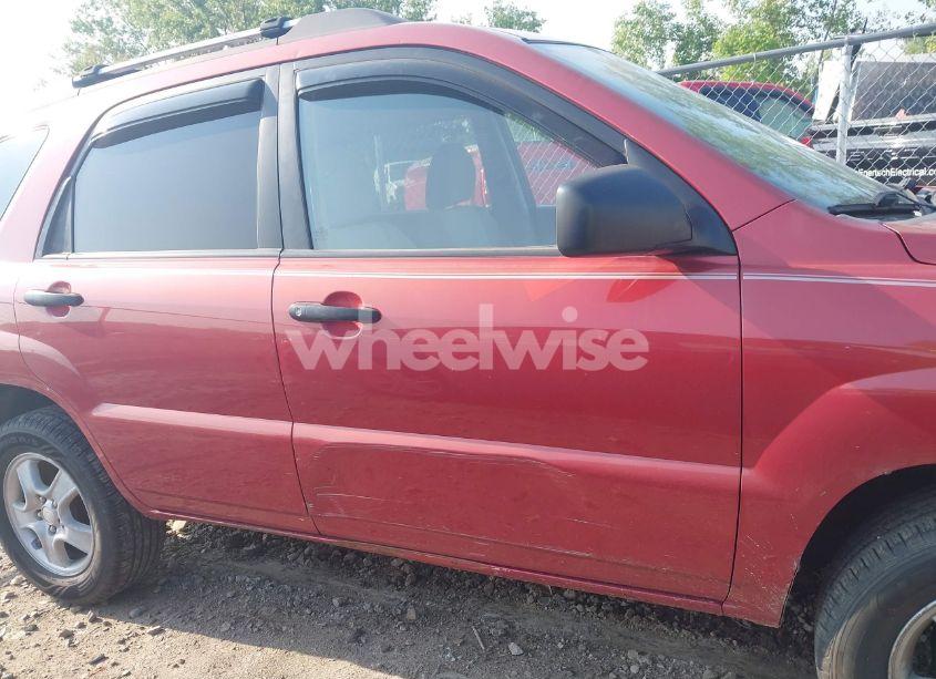 Photo 13 of 2008 Kia Sportage LX (VIN KNDJF724287508646)