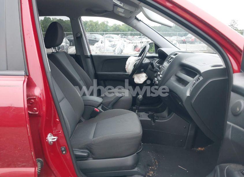 Photo 5 of 2009 Kia Sportage LX (VIN KNDJF724297571277)