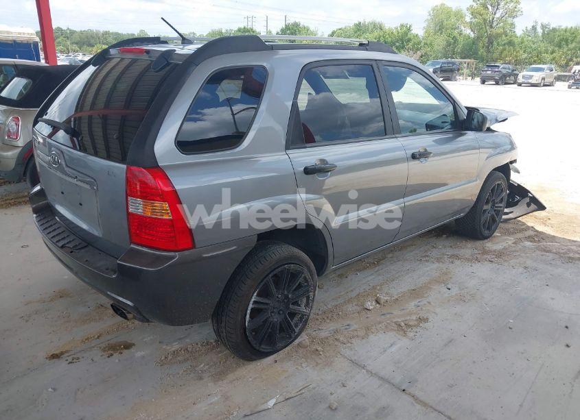 Photo 4 of 2007 Kia Sportage LX (VIN KNDJF724577322338)
