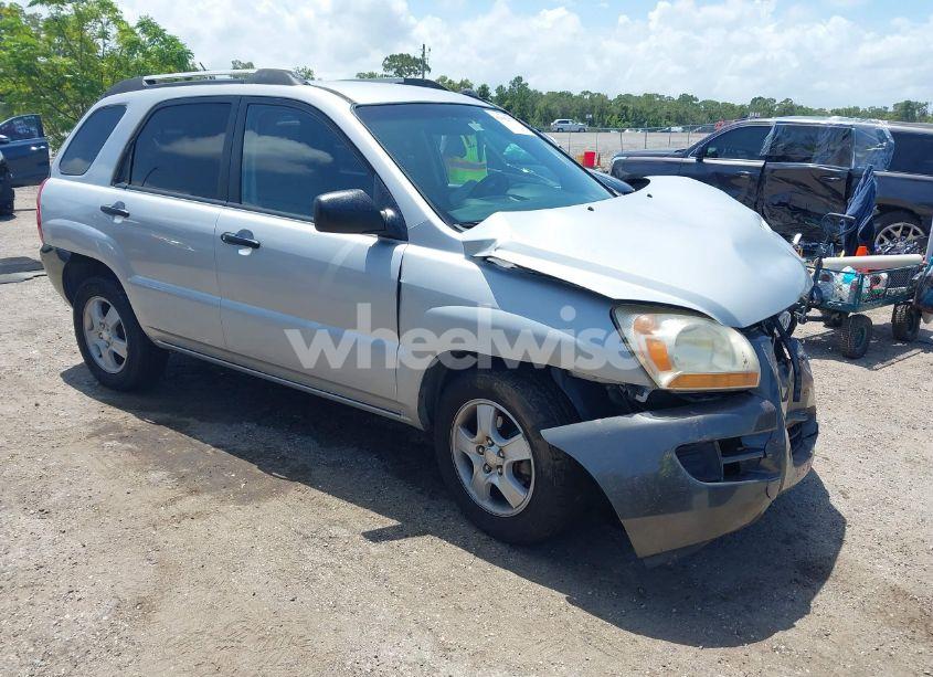 2007 Kia Sportage LX (VIN KNDJF724677392978) main photo
